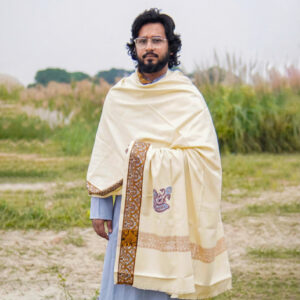 ঘীয়ে কালার শাল