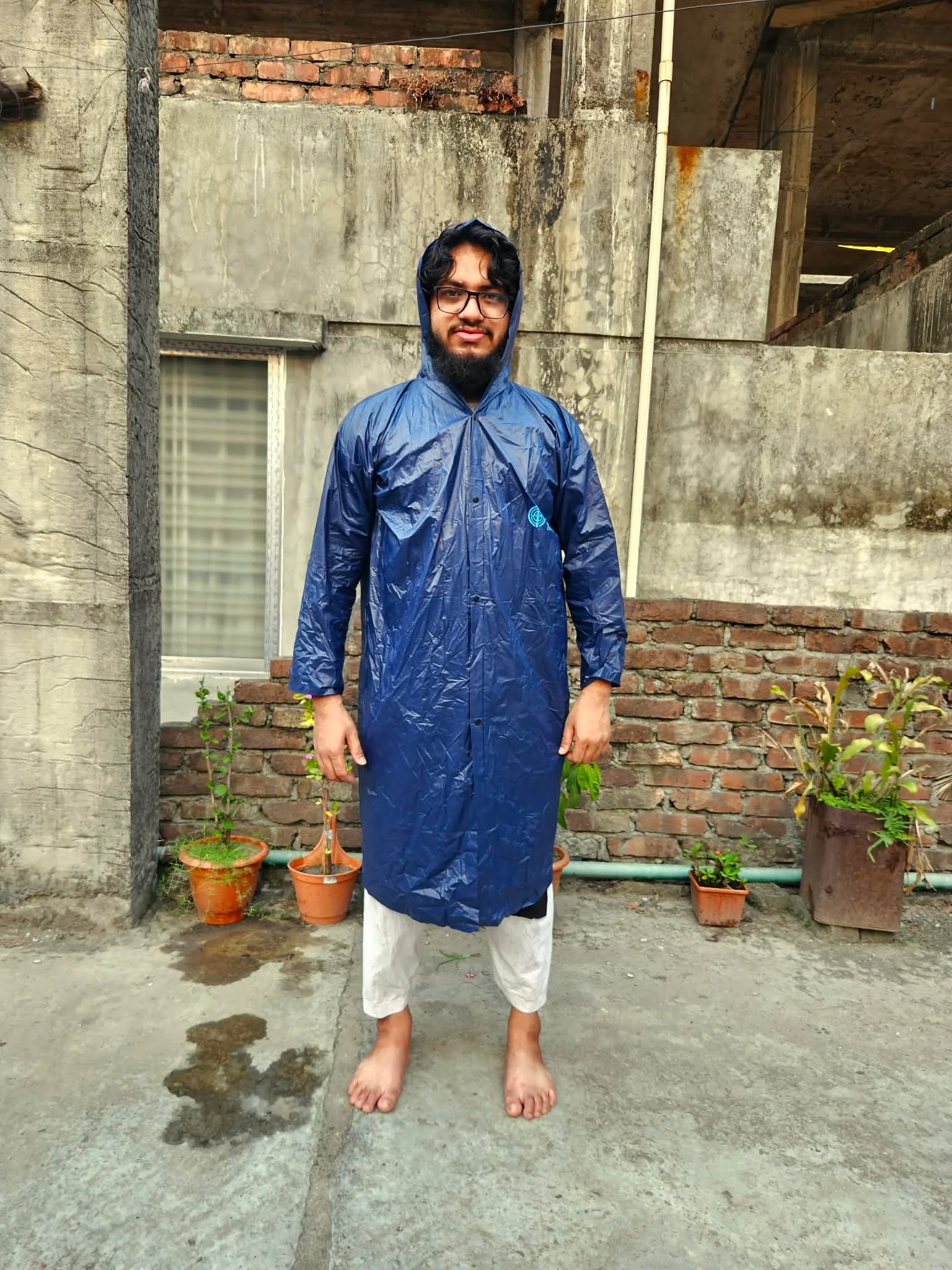 নেভি ব্লু কালার মোটা চাইনিজ ফেব্রিকের রেইনকোট